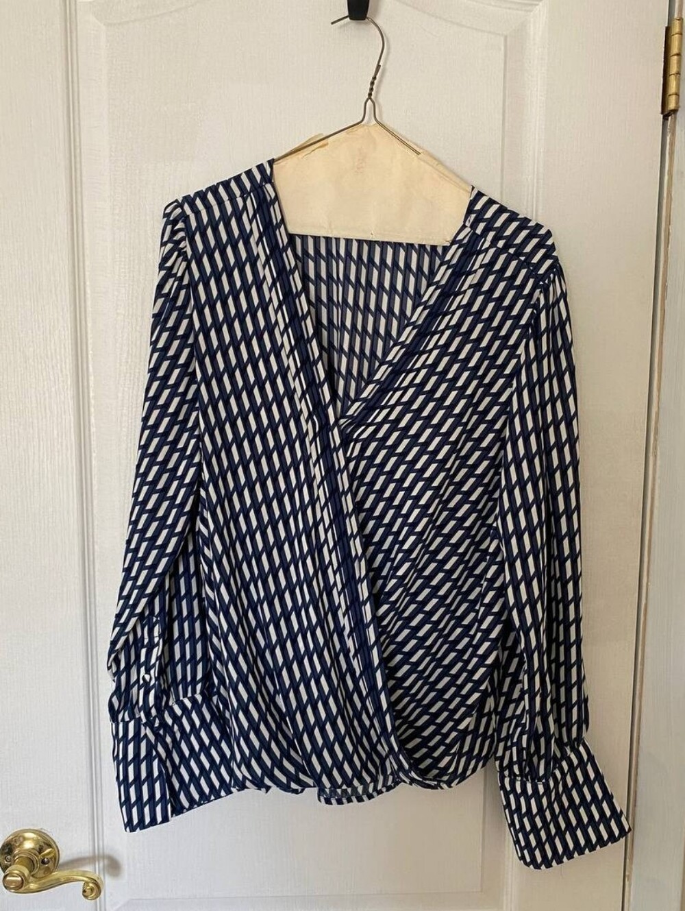 Halogen Women’s Patterned Blouse XL Black White Navy Dress Shirt Nordstrom